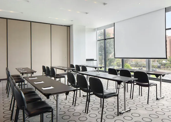 TRYP By Wyndham Bogota Embajada