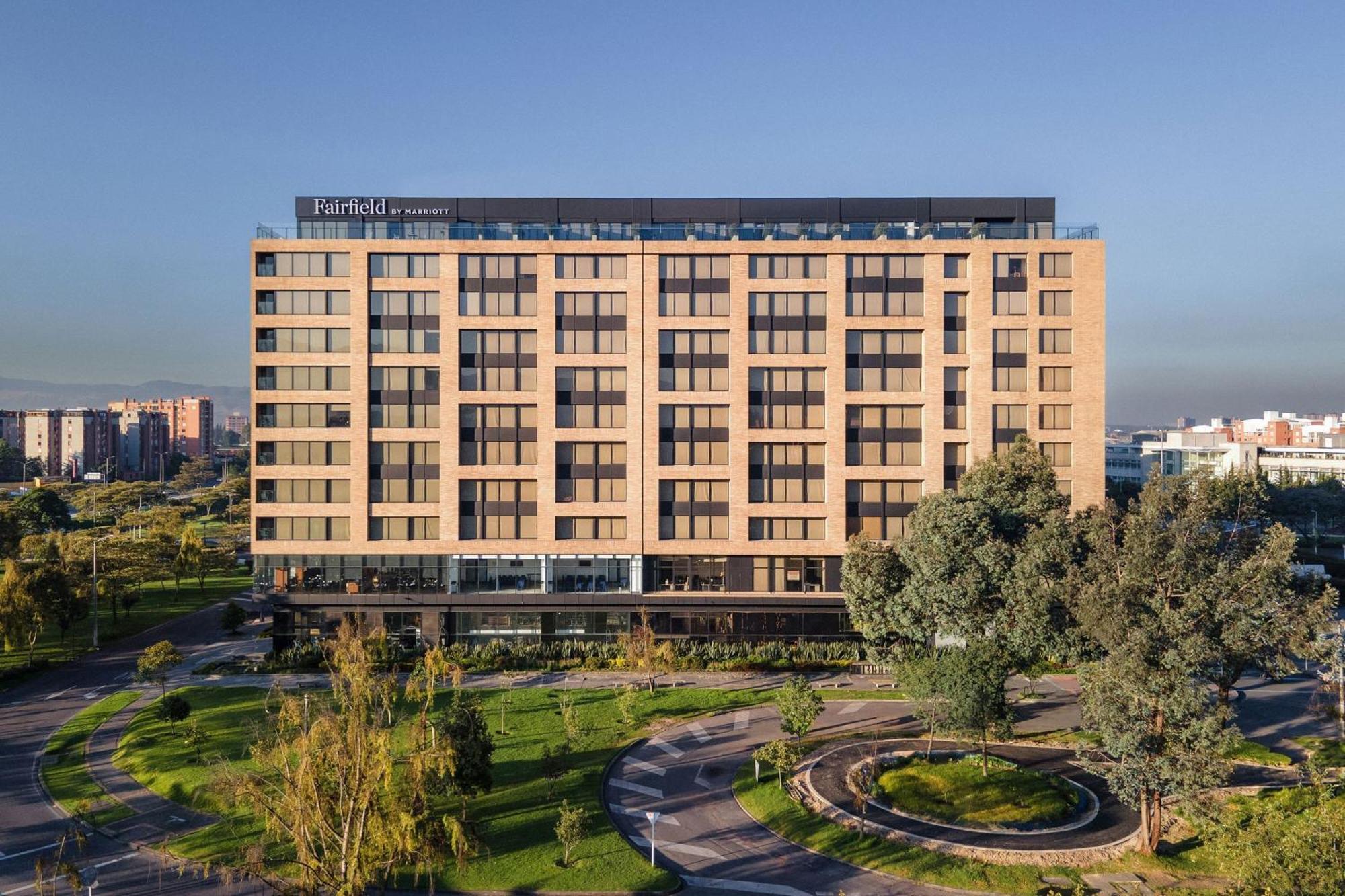 Fairfield By Marriott Embajada 酒店 4*